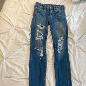 American eagle ripped jeans